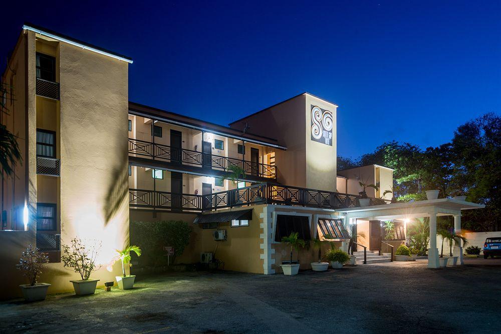 南加普大酒店 基督教堂市 外观 照片